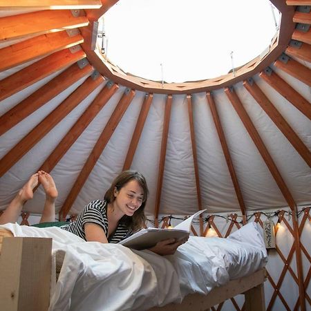 Готель The Yurts At Margo'S Garden, Kiroro Акаїґава Екстер'єр фото