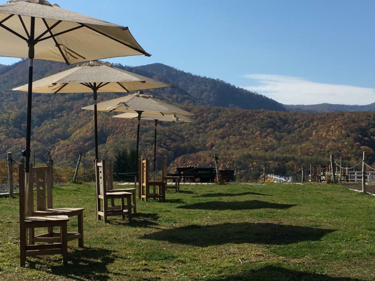 Готель The Yurts At Margo'S Garden, Kiroro Акаїґава Екстер'єр фото