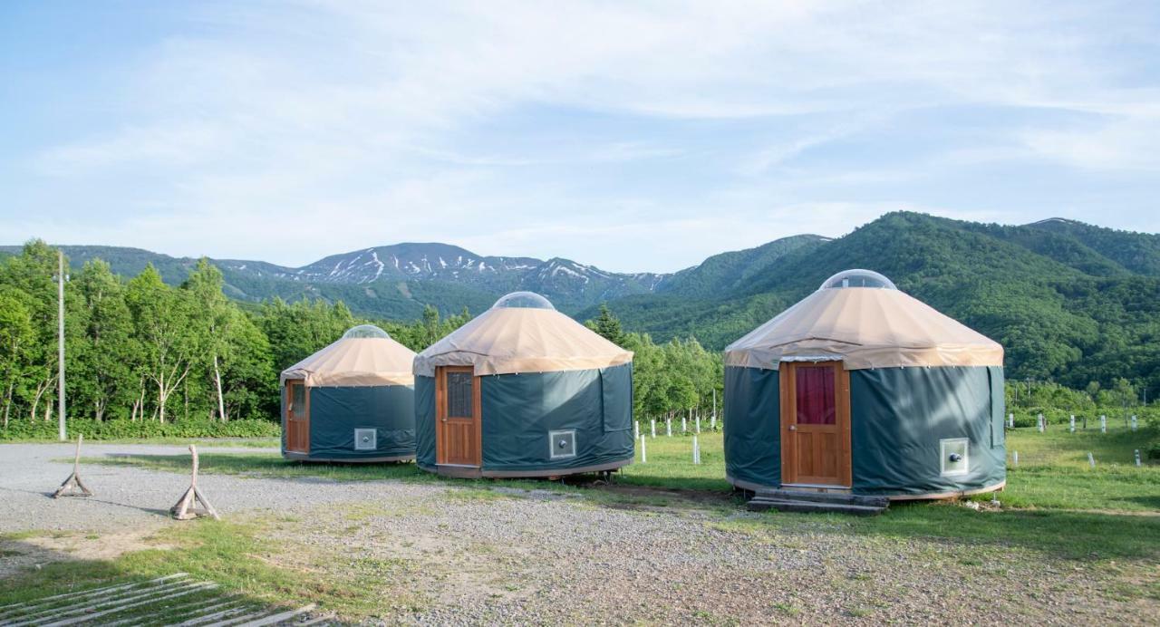 Готель The Yurts At Margo'S Garden, Kiroro Акаїґава Екстер'єр фото