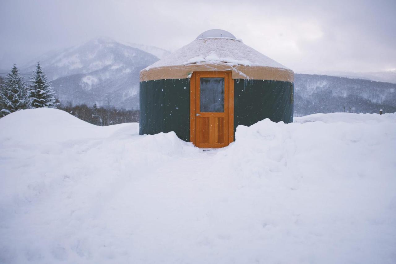 Готель The Yurts At Margo'S Garden, Kiroro Акаїґава Екстер'єр фото